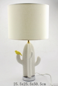 lampada da tavolo in ceramica cactus
