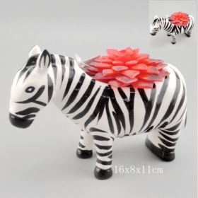 mini fioriera in ceramica zebra