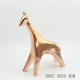 figurina astratta in ceramica oro rosa giraffa sillouette